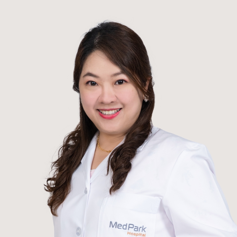 พญ. ศศิวรรณ สุทัสน์มาลี